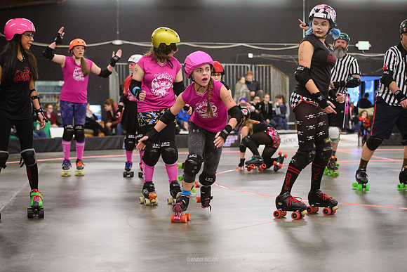 Evil Angels vs. Poison Skid'les