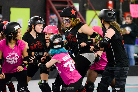 Evil Angels vs. Poison Skid'les.