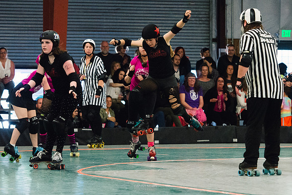 Evil Angels vs. Poison Skid'les.