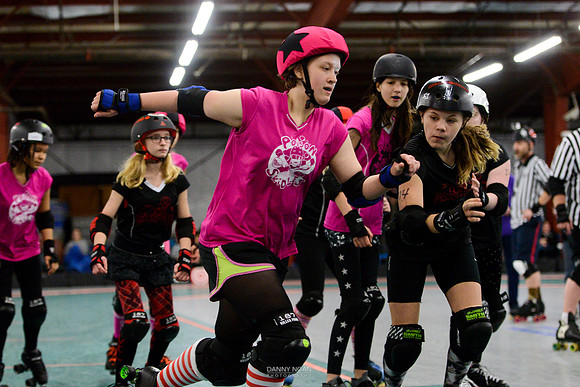 Evil Angels vs. Poison Skid'les.
