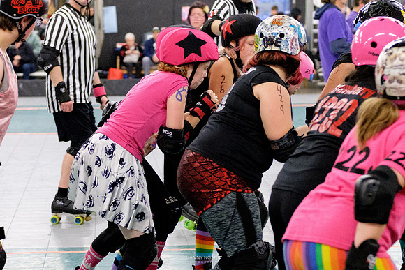 Evil Angels vs. Poison Skid'les.