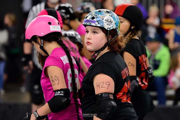 Evil Angels vs. Poison Skid'les.