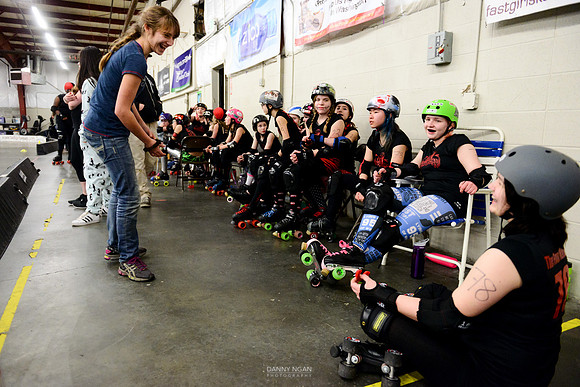 Evil Angels vs. Poison Skid'les.