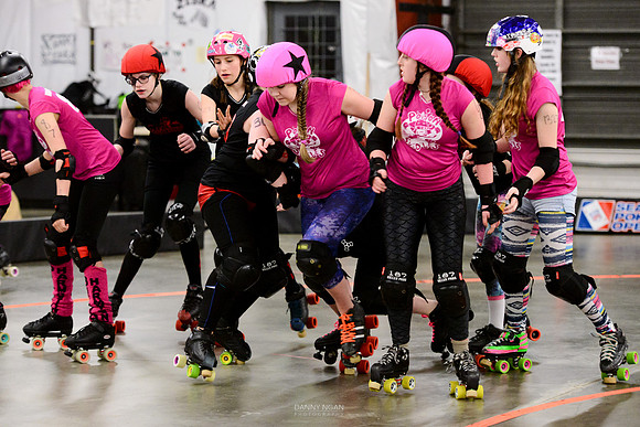 Evil Angels vs. Poison Skid'les.