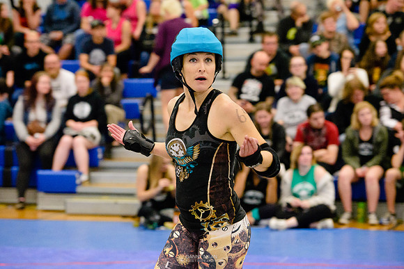 Hula Honeys vs. Cog Blockers