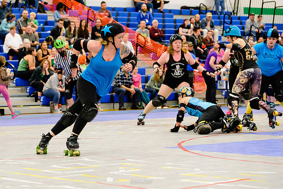 Hula Honeys vs. Cog Blockers