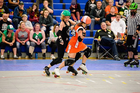 Camaro Harem vs. Mob City Misfits