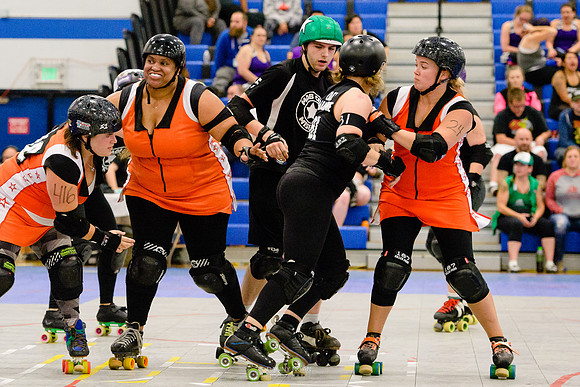 Camaro Harem vs. Mob City Misfits