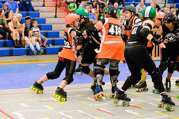 Camaro Harem vs. Mob City Misfits
