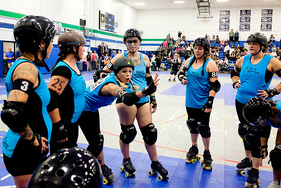 Hula Honeys vs. Cog Blockers