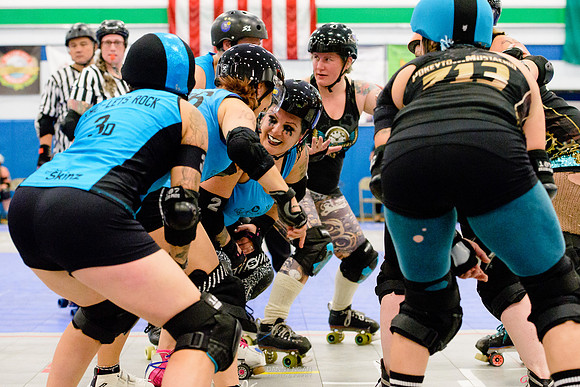 Hula Honeys vs. Cog Blockers