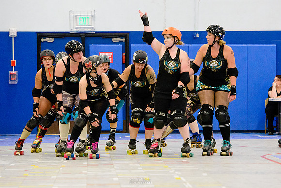 Hula Honeys vs. Cog Blockers