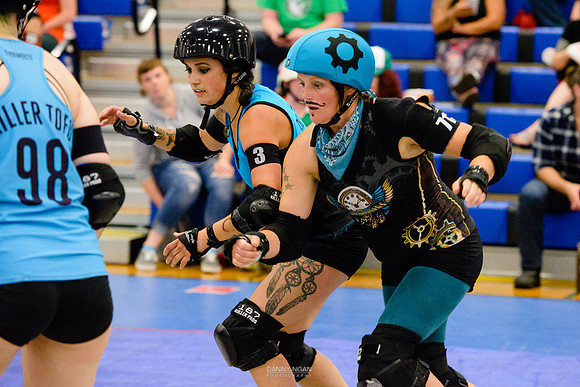 Hula Honeys vs. Cog Blockers