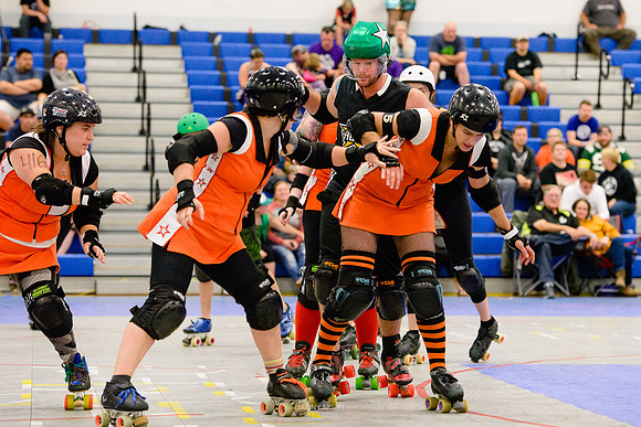 Camaro Harem vs. Mob City Misfits