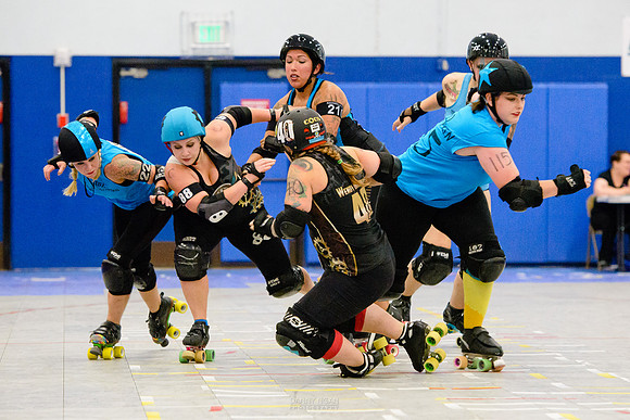 Hula Honeys vs. Cog Blockers