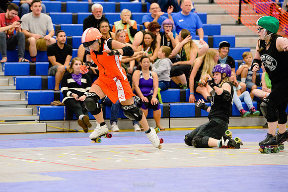 Camaro Harem vs. Mob City Misfits