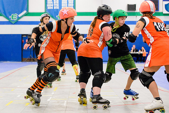 Camaro Harem vs. Mob City Misfits