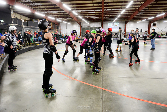 Evil Angels vs. Poison Skid'les.