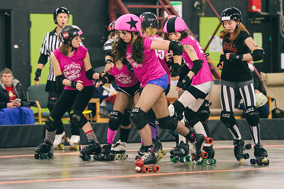 Evil Angels vs. Poison Skid'les.