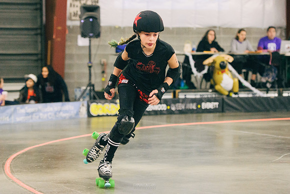 Evil Angels vs. Poison Skid'les.