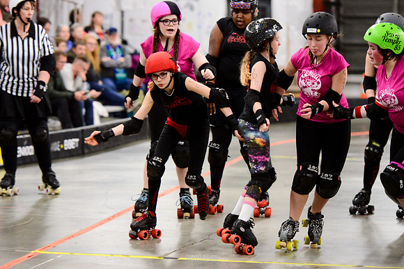 Evil Angels vs. Poison Skid'les.