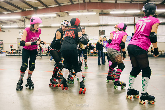 Evil Angels vs. Poison Skid'les.