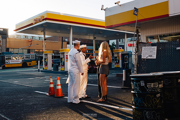 Making connections. Seattle, WA. August 2016.