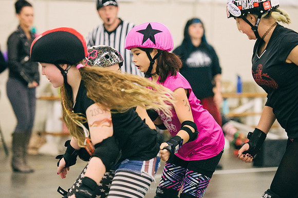 Evil Angels vs. Poison Skid'les.