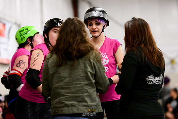 Evil Angels vs. Poison Skid'les.