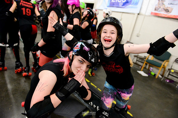 Evil Angels vs. Poison Skid'les.