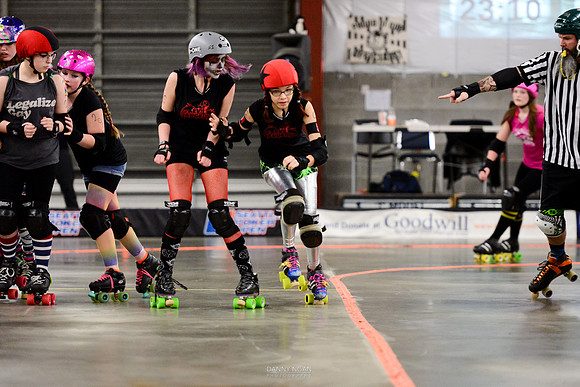 Evil Angels vs. Poison Skid'les.