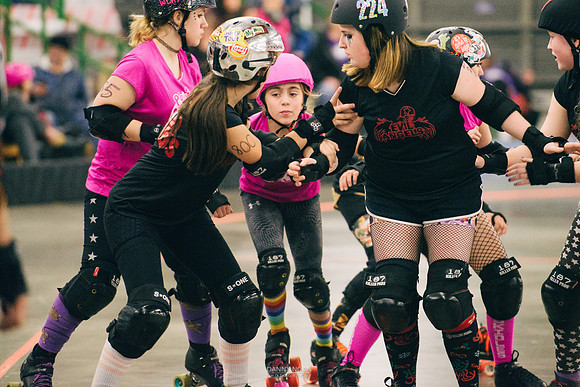 Evil Angels vs. Poison Skid'les.