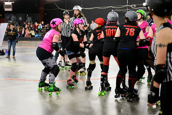 Evil Angels vs. Poison Skid'les.