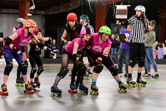 Evil Angels vs. Poison Skid'les.