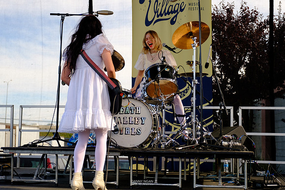 Death Valley Girls