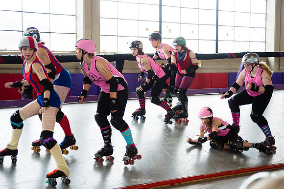 Tilted Thunder Rail Peeps vs. Rose City Rosebuds