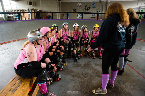 Tilted Thunder Rail Peeps vs. Rose City Rosebuds