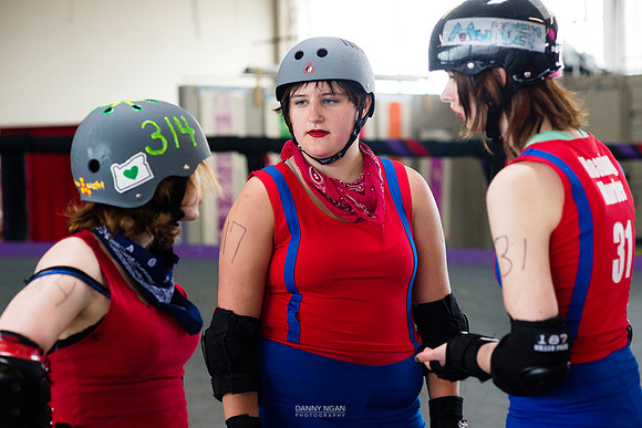 Tilted Thunder Rail Peeps vs. Rose City Rosebuds