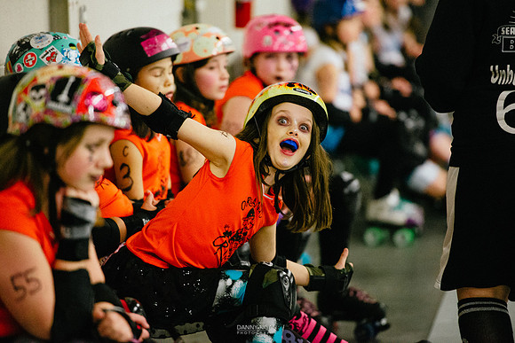 Orange Crush vs. Turquoise Terrors