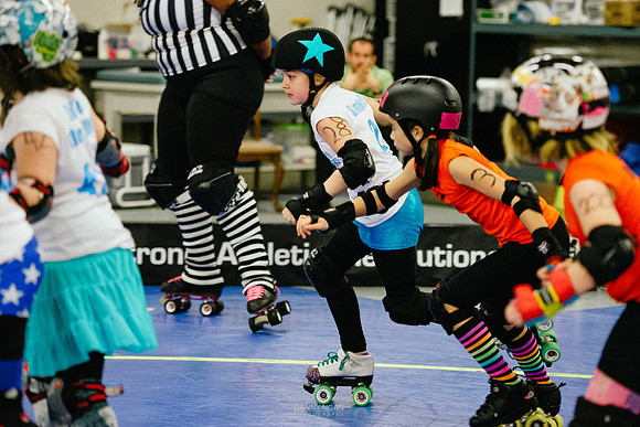 Orange Crush vs. Turquoise Terrors