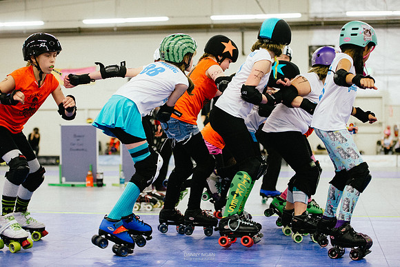 Orange Crush vs. Turquoise Terrors