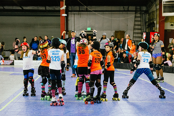 Orange Crush vs. Turquoise Terrors