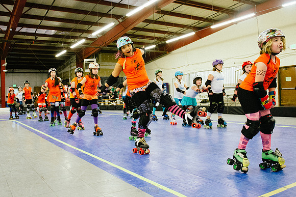 Orange Crush vs. Turquoise Terrors