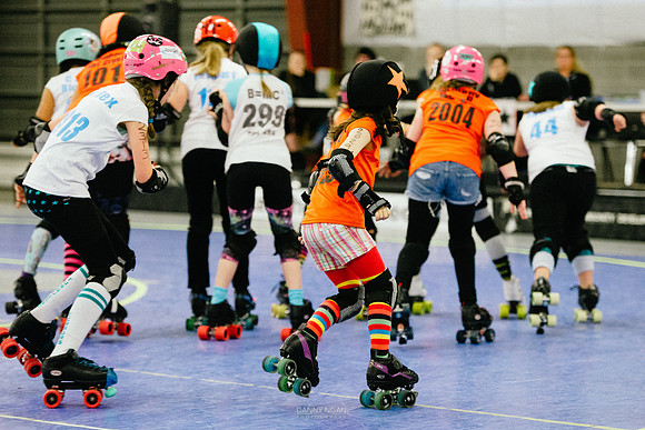 Orange Crush vs. Turquoise Terrors
