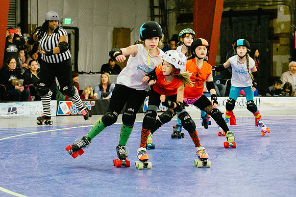 Orange Crush vs. Turquoise Terrors