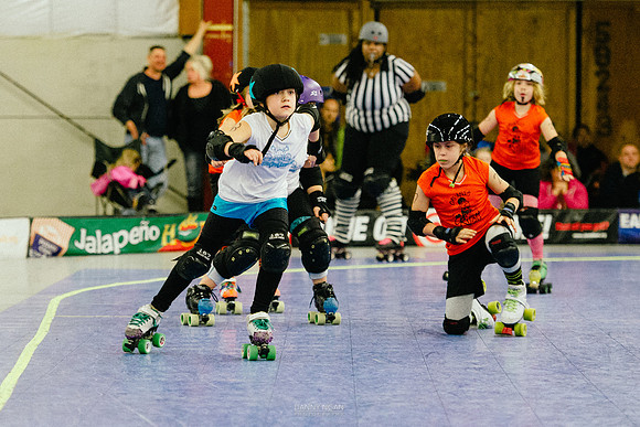 Orange Crush vs. Turquoise Terrors