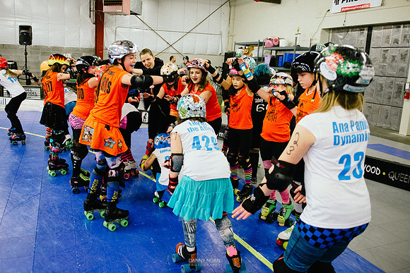 Orange Crush vs. Turquoise Terrors