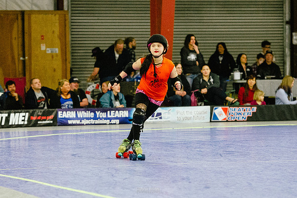 Orange Crush vs. Turquoise Terrors