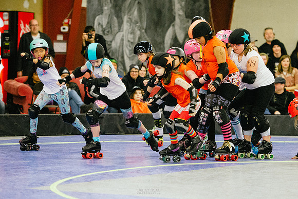 Orange Crush vs. Turquoise Terrors