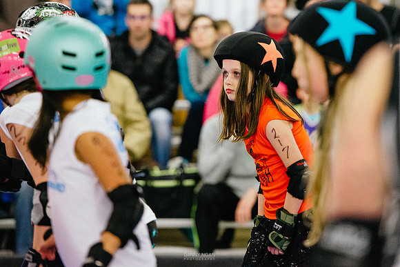 Orange Crush vs. Turquoise Terrors